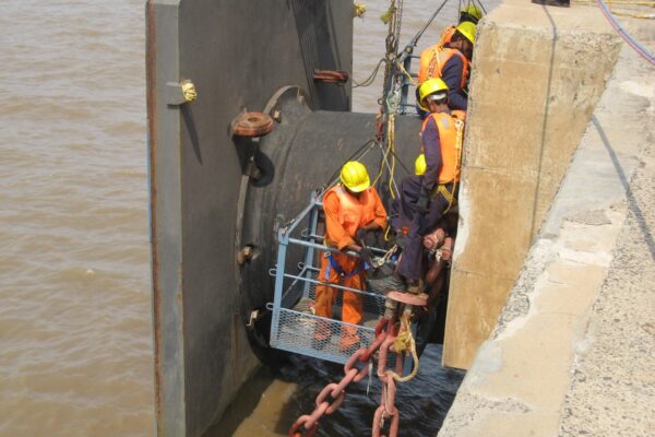 Installation of Fender at PLL, Dahej, Gujarat, India (5)