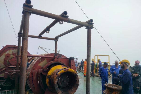 Replacement of Windlass Warping Drum & Rope Drum Bush on Container Vessel